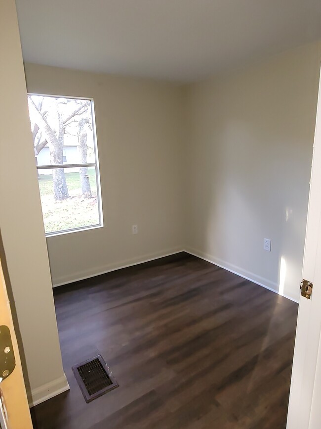 Foto del edificio - 1596 W. High Acres St.