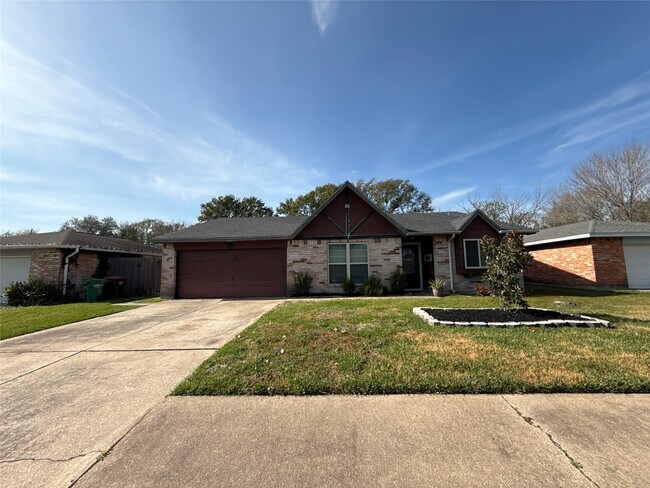 Building Photo - 7307 Muirwood Ln