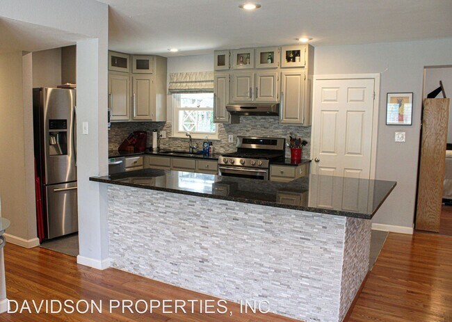 Building Photo - 3 br, 2 bath House - 246 Ridgehaven Pl