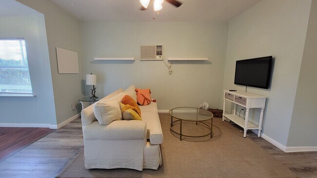 Foto del edificio - 1164 32nd St