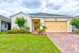 Building Photo - 5563 Estero Loop
