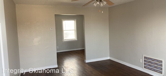 Building Photo - 2 br, 1 bath House - 1101 N. Independence Ave