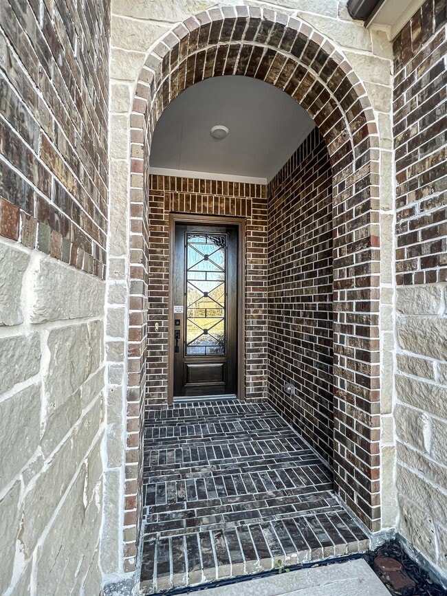 Foto del edificio - 16807 Hemlock Grove Dr