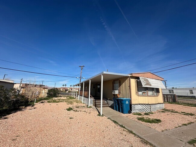 Foto del edificio - 201 Shoshone Ln