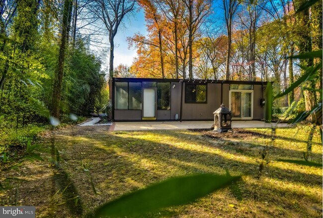 Building Photo - 7605 Elba Rd