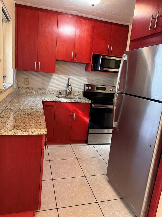 Foto principal - 1723 Johnson St