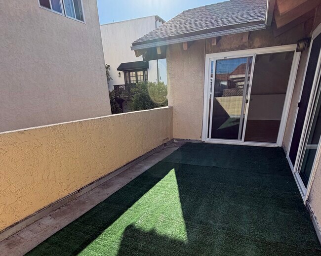 Foto del edificio - 1921 Harriman Ln