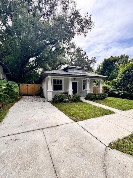 Photo - 8003 N Alaska St House