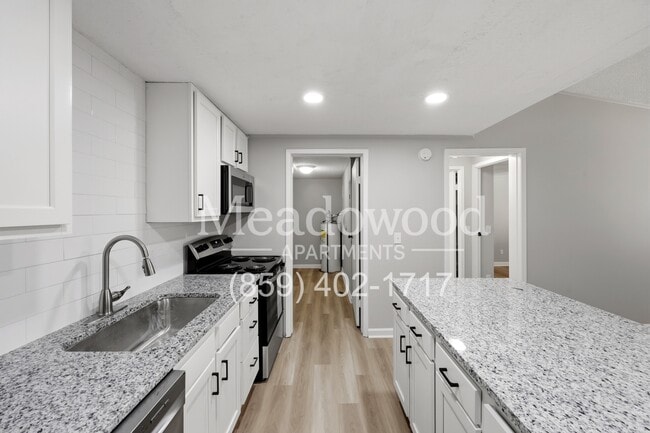 Building Photo - Meadowood Apartments