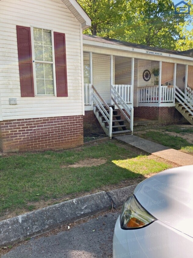 Primary Photo - 157 Bybee Woods Dr