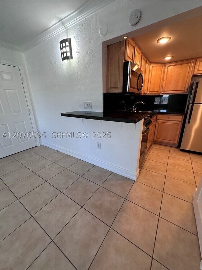 Foto del edificio - 8615 SW 68th Ct