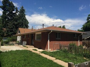 Building Photo - 3217 N Raleigh St