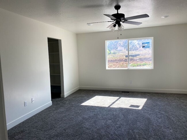 Building Photo - Brand New Duplex - Coming Soon
