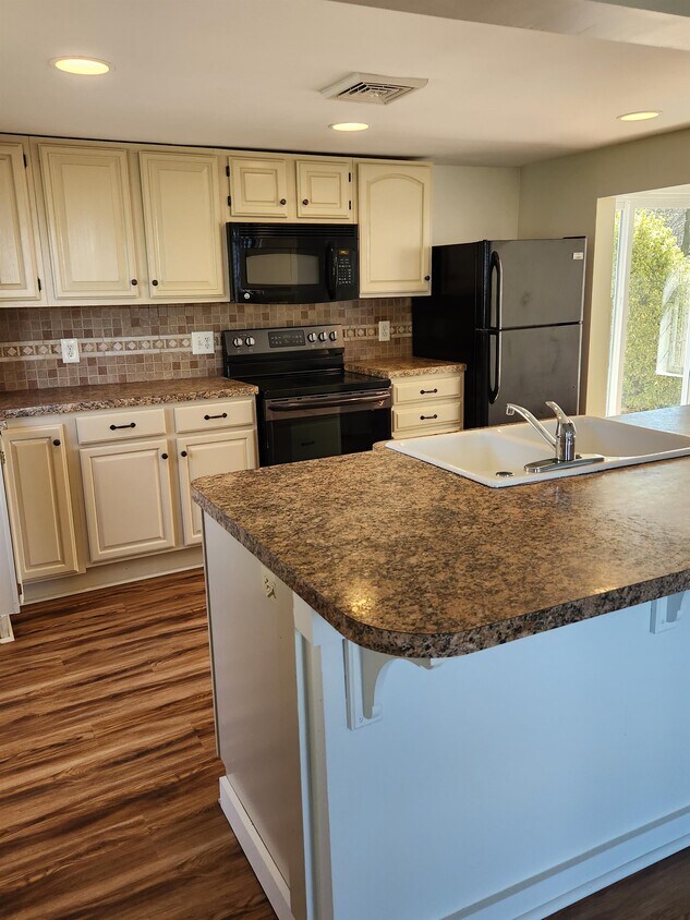 Foto principal - 53 Liberty Ln