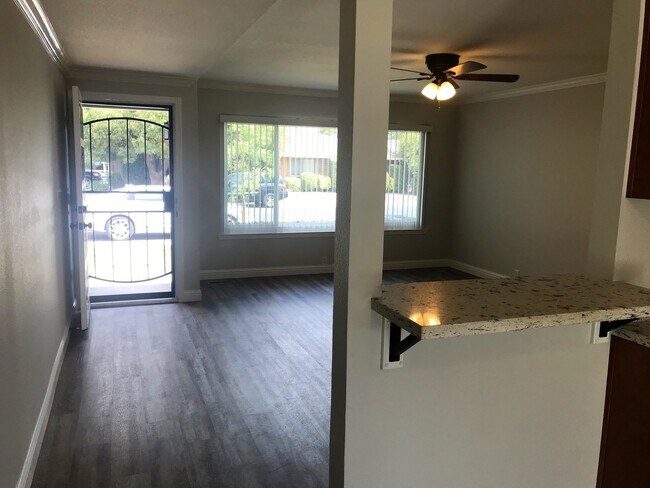 Building Photo - BEAUTIFUL REMODELED CORNER DUPLEX WITH GAR...
