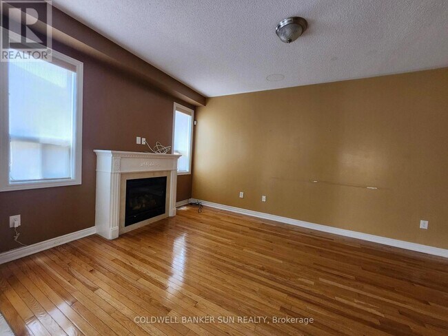 Photo du bâtiment - 31 Powell Dr