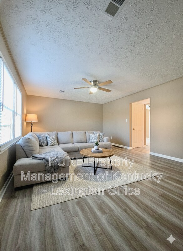 Foto del edificio - 3493 Sutherland Dr