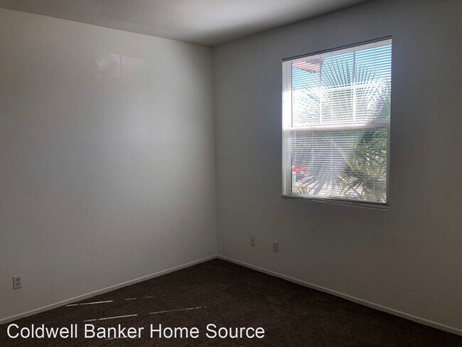 Building Photo - 4 br, 2 bath House - 13492 Somerset St.