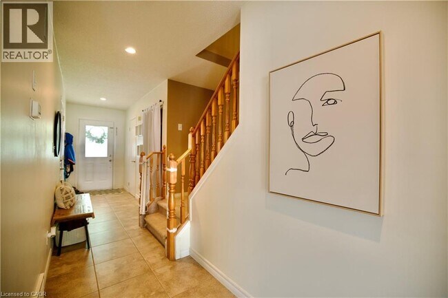 Building Photo - 428 Bernay Dr