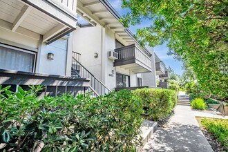 Building Photo - 1411 Marchbanks Dr