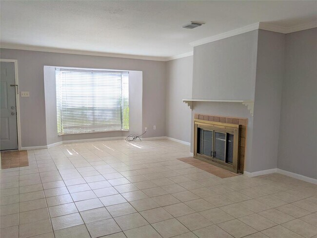 Foto del edificio - 9901 Sharpcrest St