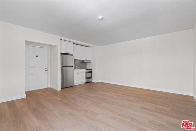 Building Photo - 148 S McCarty Dr