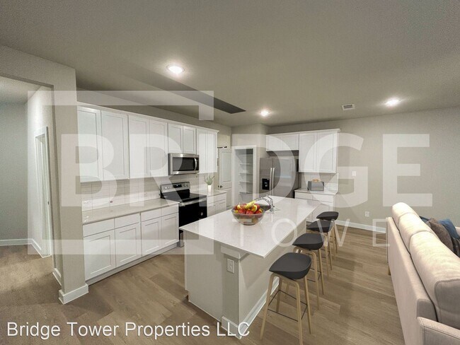 Building Photo - 3 br, 2.5 bath House - 4119 Tobin Drive