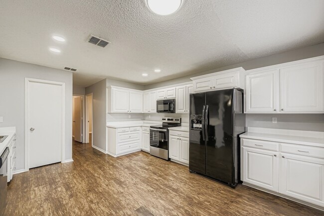 Foto del edificio - 3904 Stonewick Ct