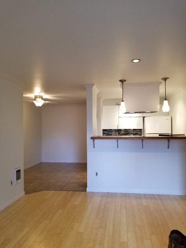 Separate dining room/awesome office off kitchen - 901 5th Ave N