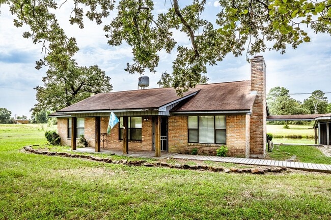 Foto del edificio - 1769 State Hwy 75 N