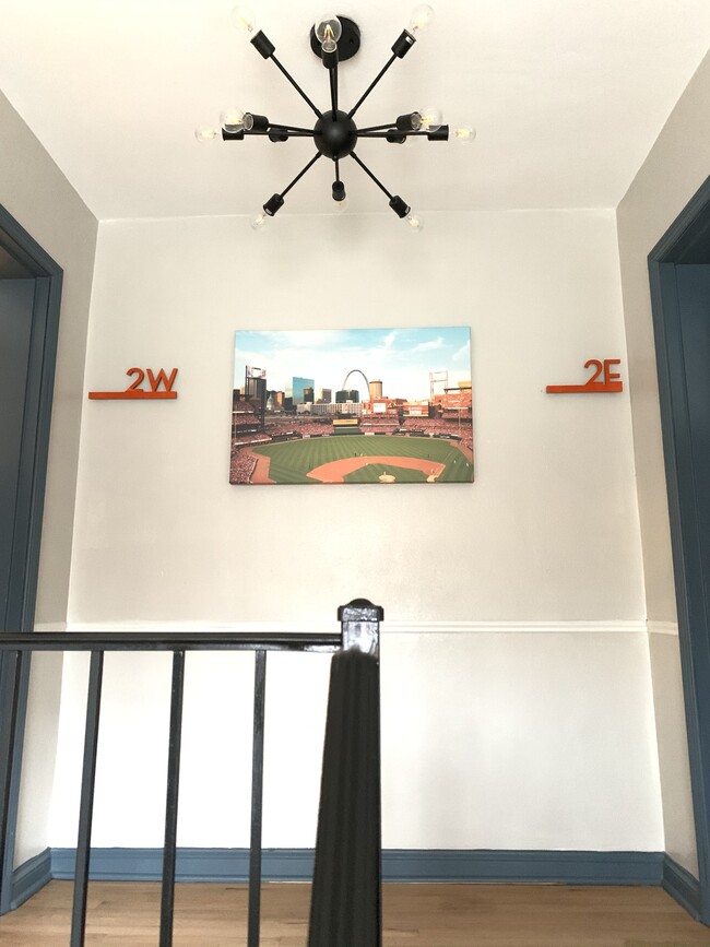 Foto del edificio - 6953 Chippewa St