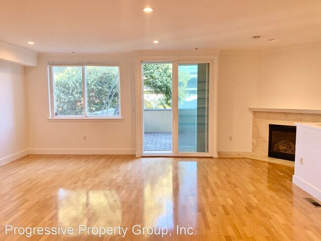 Building Photo - 2 br, 2.5 bath House - 681 Pennsylvania Av...
