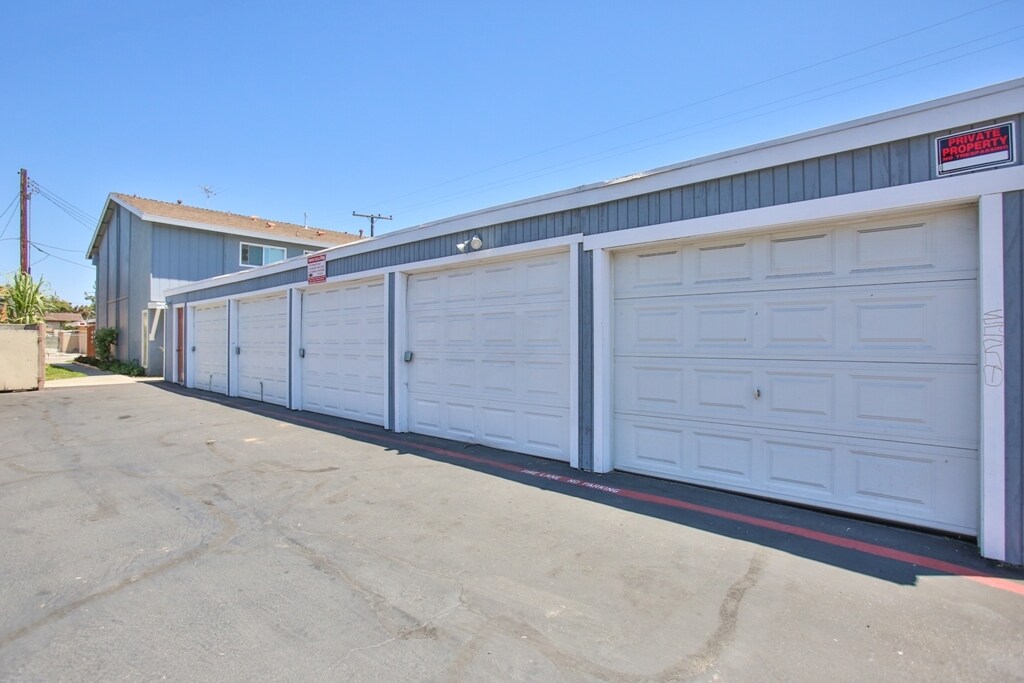 Foto principal - 412 N Valley St