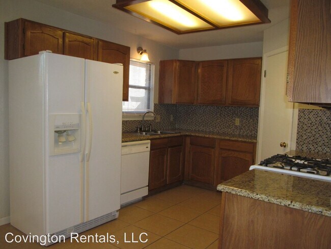 Building Photo - 3 br, 2 bath House - 4418 Lone Star Trl