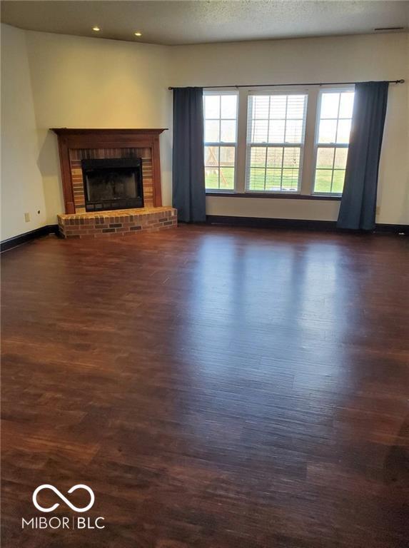 Foto del edificio - 5643 N Rockingham Ln