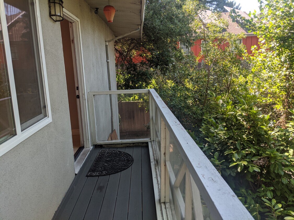 Foto principal - 628 Forest Ave
