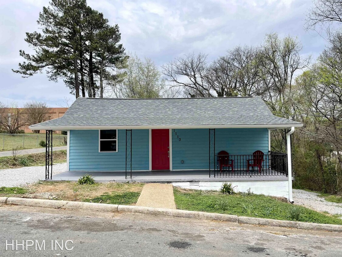 Foto principal - 2 br, 2 bath House - 1113 E Alabama St