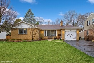 Building Photo - 144 S Greenwood Ave