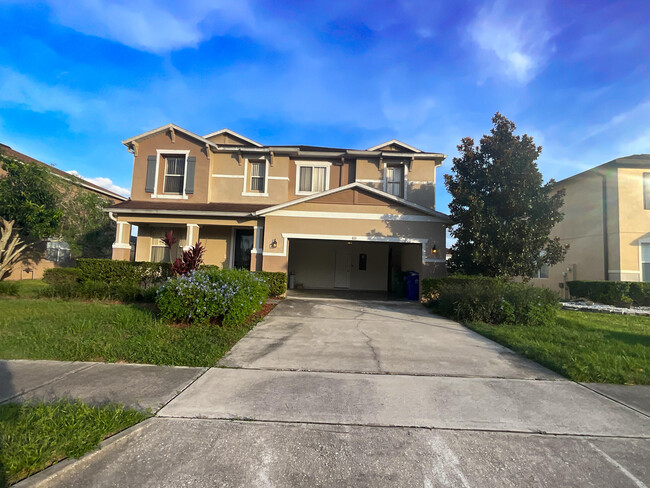 Building Photo - 611 1st Cape Coral Dr