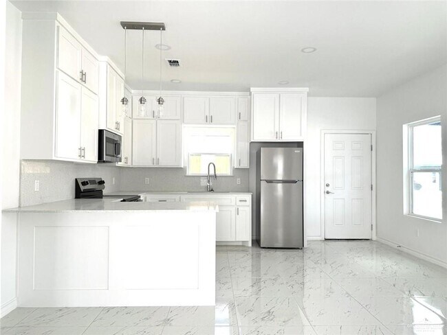 Foto del edificio - 11308 N 25th St
