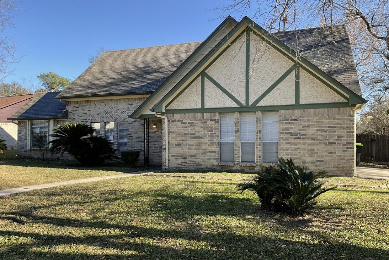 Primary Photo - 7119 River Mill Dr