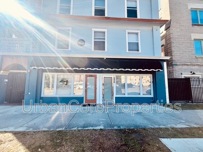 Building Photo - 236 4th St N