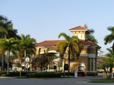 Foto del edificio - 7643 Bristol Cir