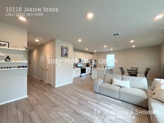 Foto del edificio - 10118 Jardin Verde