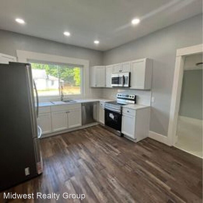 Building Photo - 5 br, 3 bath House - 721 McKaig Ave.