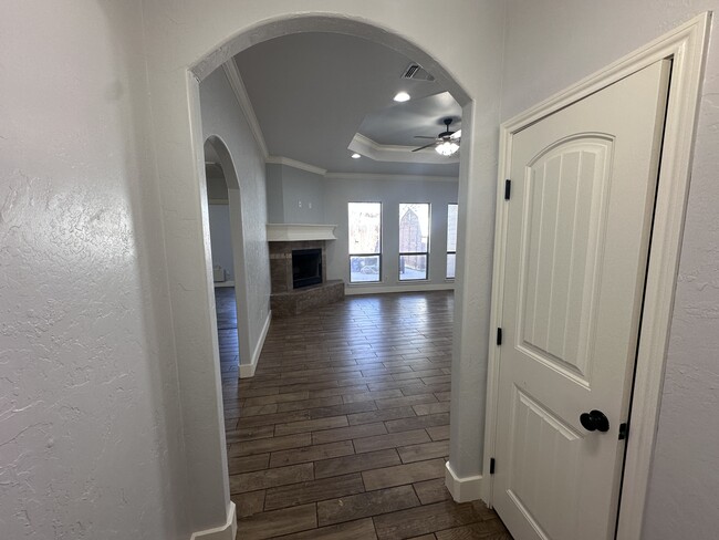 Building Photo - 3614 Canadian St