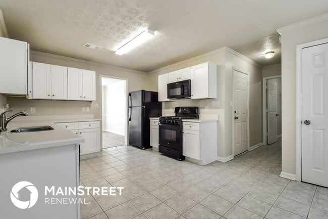 Building Photo - 742 Riverlanding Dr