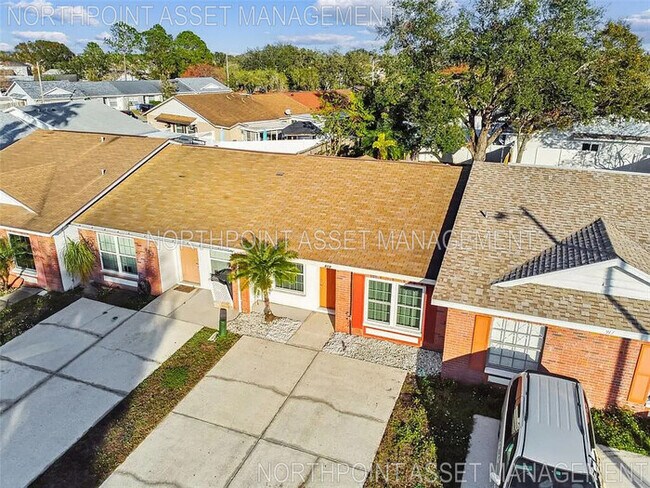 Foto del edificio - Stylish 2-Bed, 2-Bath Villa in the Heart o...