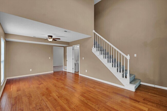 Foto del edificio - 204 Greenleaf Dr
