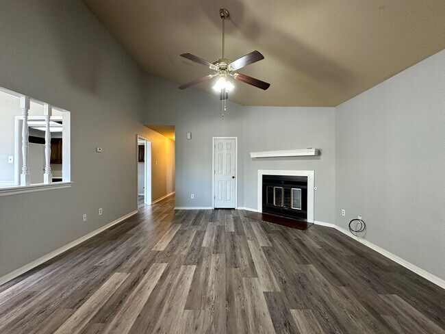 Foto del edificio - 35 Aberdeen Cir